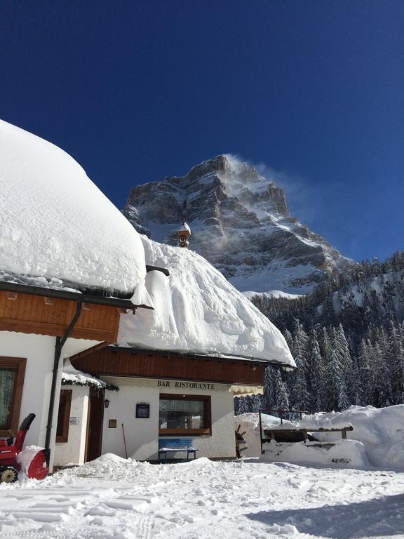 Rifugio Passo Staulanza Hotel Zoldo Alto ภายนอก รูปภาพ