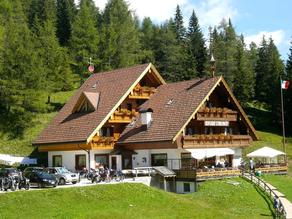 Rifugio Passo Staulanza Hotel Zoldo Alto ภายนอก รูปภาพ