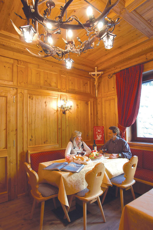 Rifugio Passo Staulanza Hotel Zoldo Alto ภายนอก รูปภาพ