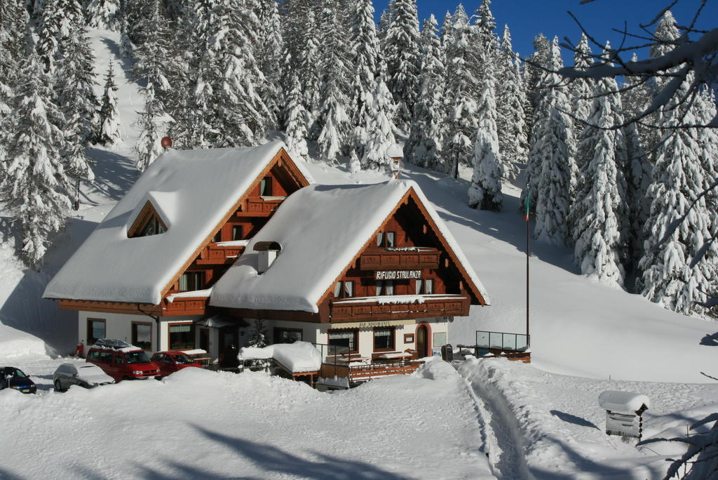Rifugio Passo Staulanza Hotel Zoldo Alto ภายนอก รูปภาพ